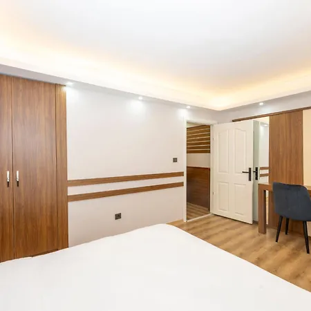 Hatem's House In Taksim * Istanbul