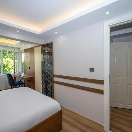 Hatem's House In Taksim Istanbul