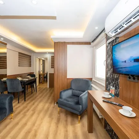 Hatem's House In Taksim Estambul